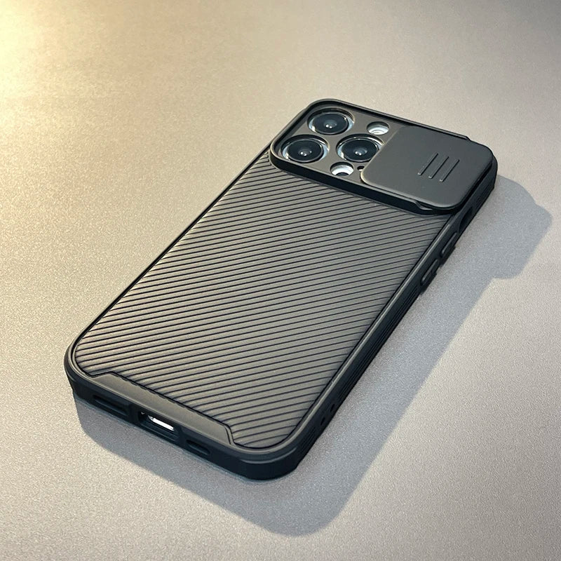 Custodia magnetica per telefono con protezione dell'obiettivo della fotocamera per iPhone