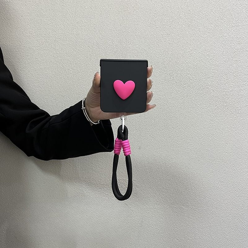 Heart-shaped Crossbody Phone Case with Carrying Strap For Samsung Z Flip 7 6 5